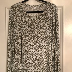Old Navy Long Sleeved Green Floral Tunic Top